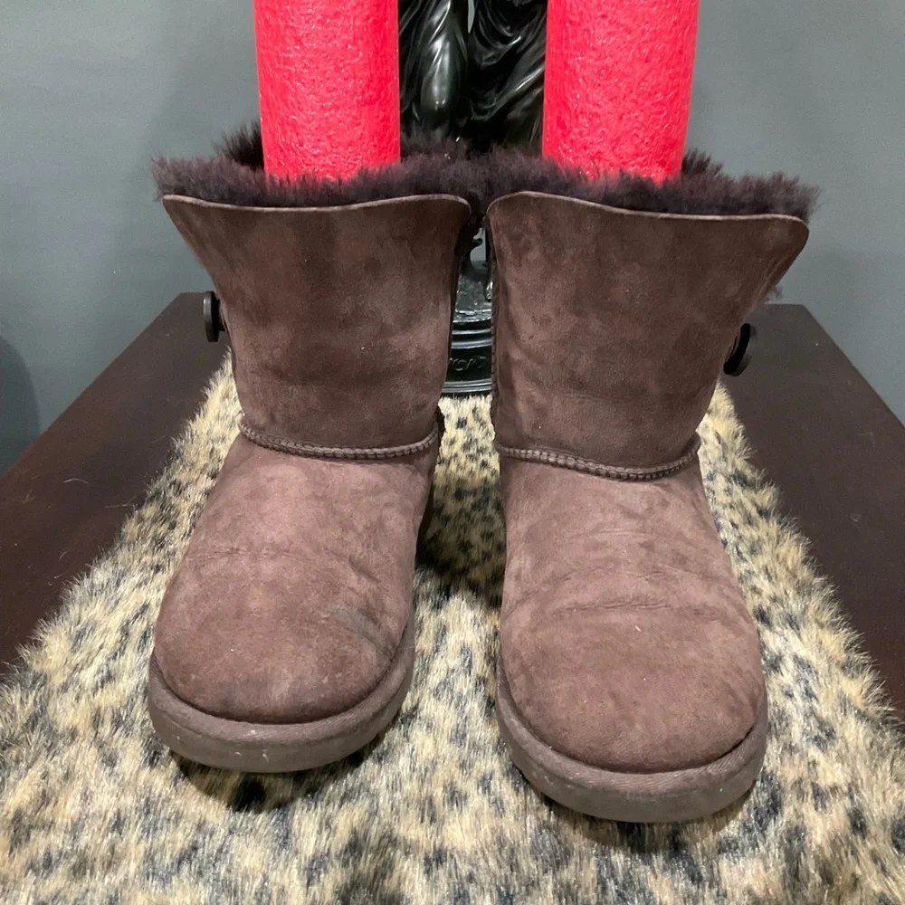 UGG BAILEY BUTTON‎ LEATHER BOOTS